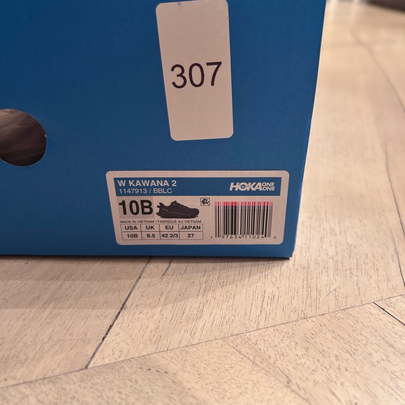 Hoka One One Womens Kanawa 2 Sneakers in Triple Black size 10 NWT - Picture 10 of 12